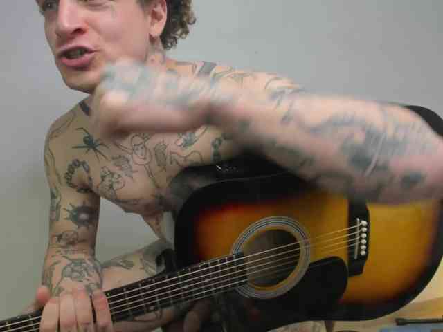 Layneinchains Layneinchains