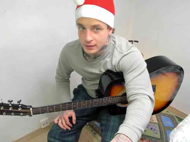 Layneinchains Layneinchains