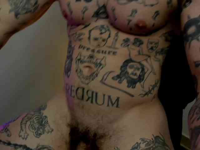 Layneinchains Layneinchains