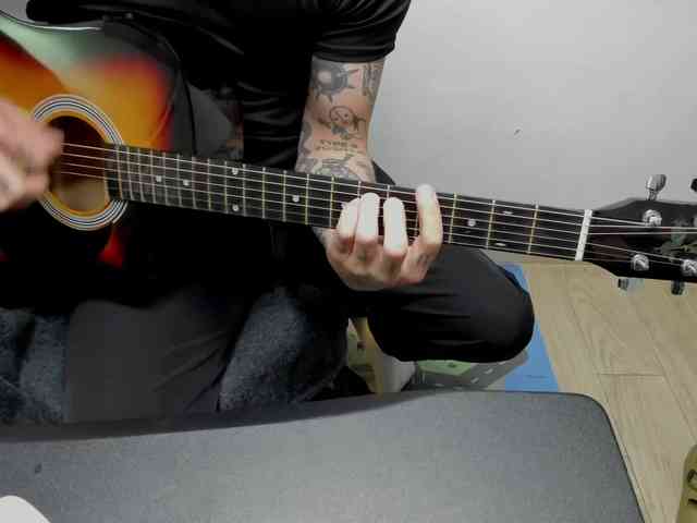 Layneinchains Layneinchains