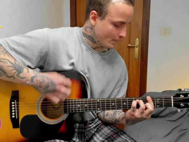 Layneinchains Layneinchains