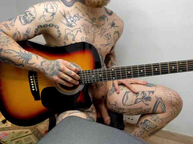 Layneinchains Layneinchains