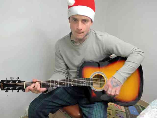 Layneinchains Layneinchains