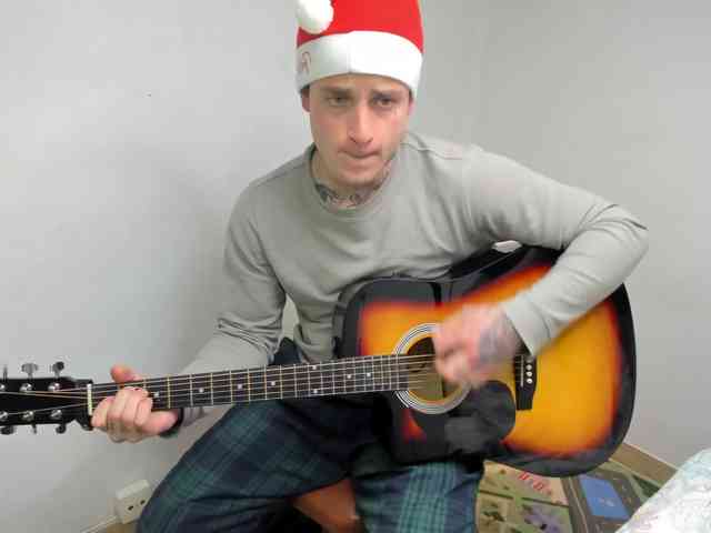 Layneinchains Layneinchains