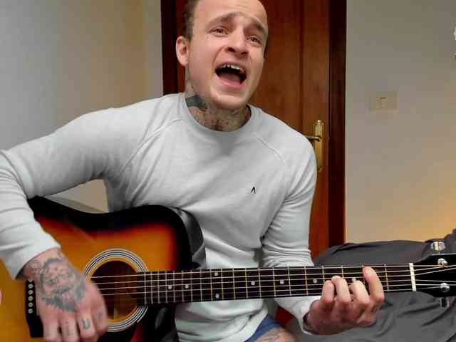 Layneinchains Layneinchains