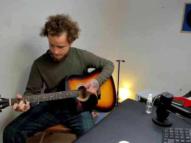 Layneinchains Layneinchains