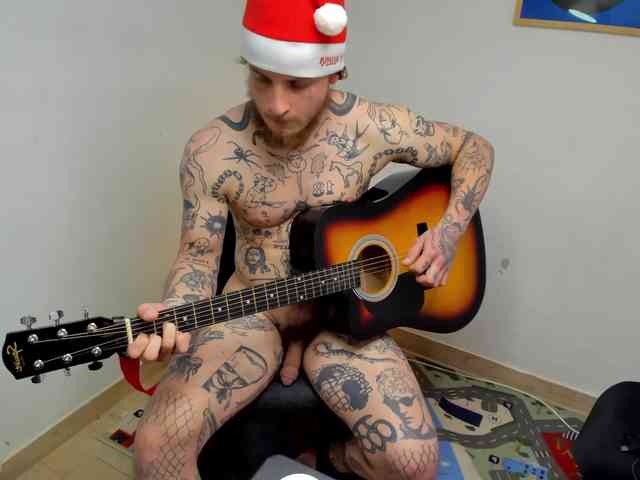 Layneinchains Layneinchains