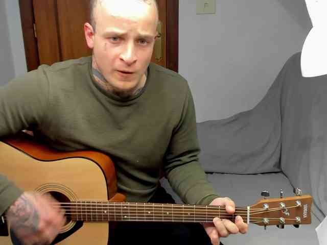 Layneinchains Layneinchains