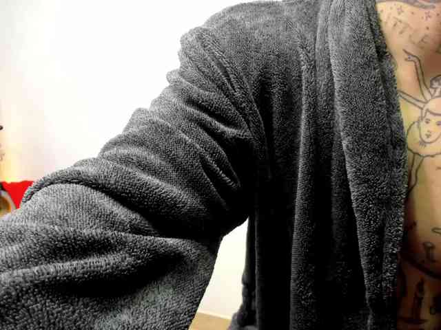 Layneinchains Layneinchains