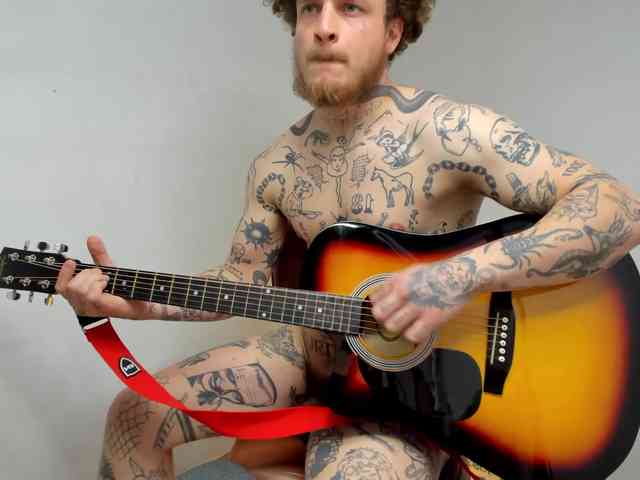 Layneinchains Layneinchains