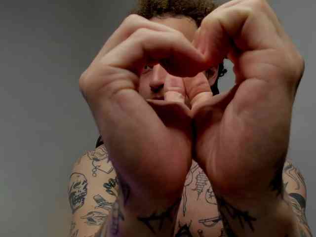 Layneinchains Layneinchains