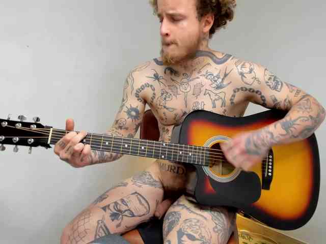 Layneinchains Layneinchains