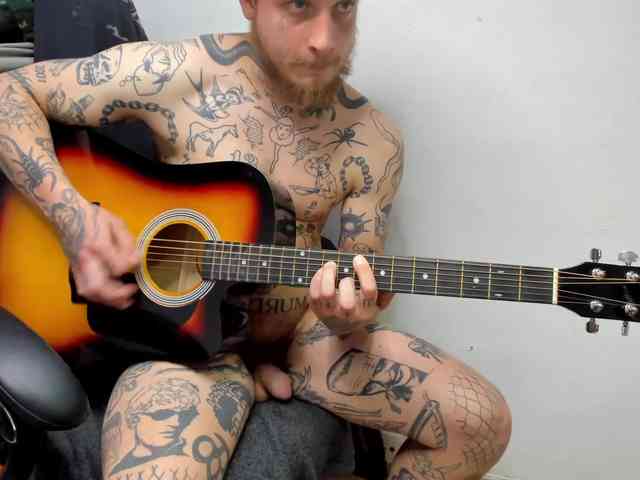 Layneinchains Layneinchains