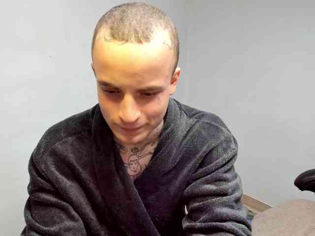 Layneinchains Layneinchains