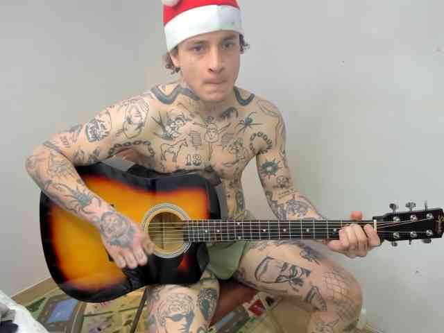 Layneinchains Layneinchains