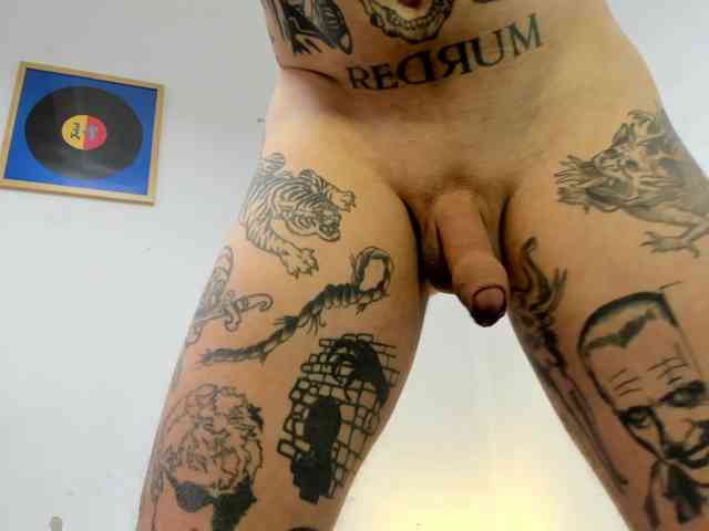 Layneinchains Layneinchains