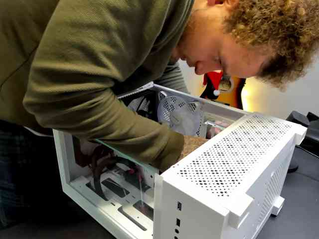 Layneinchains Layneinchains