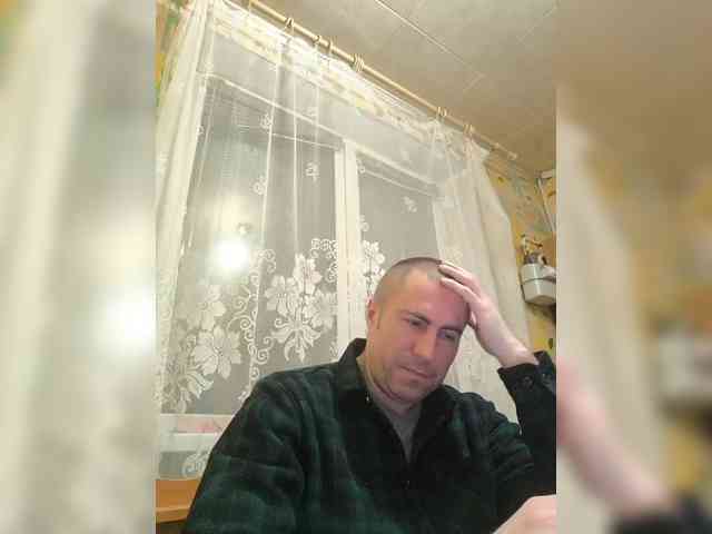 Vetalll777 Live Webcam on BongaCams