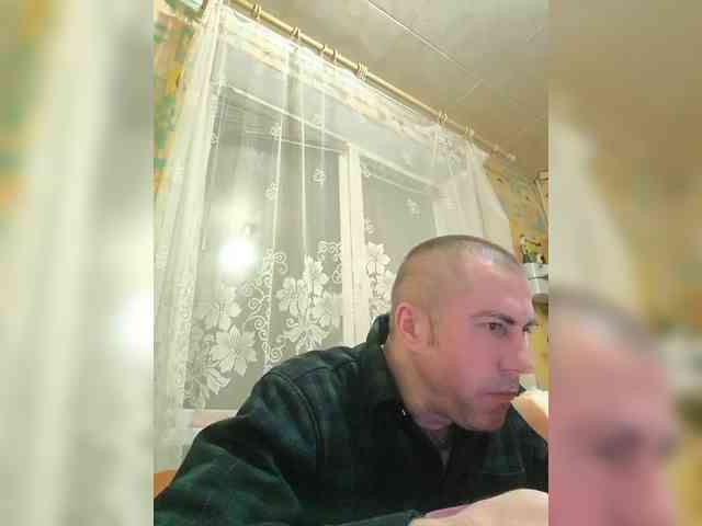 Vetalll777 Live Webcam on BongaCams