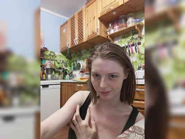 Sweet-Foxy webcam