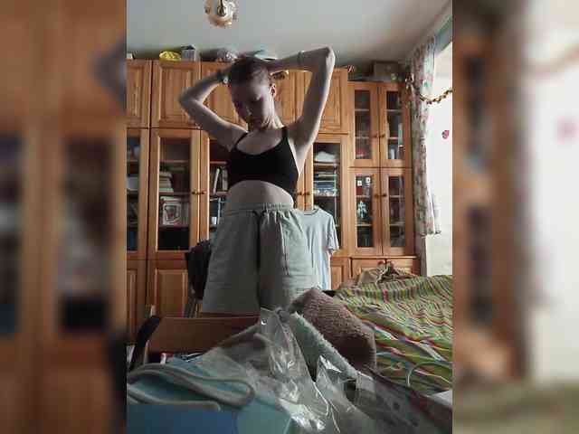 Sweet-Foxy webcam