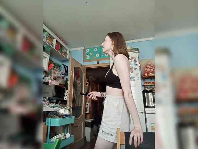 Sweet-Foxy webcam