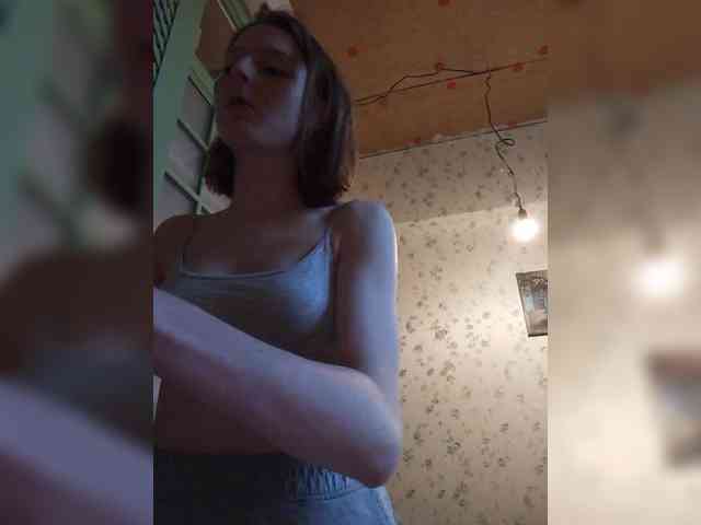 Sweet-Foxy webcam