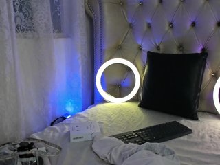 AlexaFoxy18 Porn Show