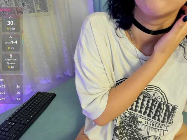 AlexaFoxy18's BongaCams show and profile
