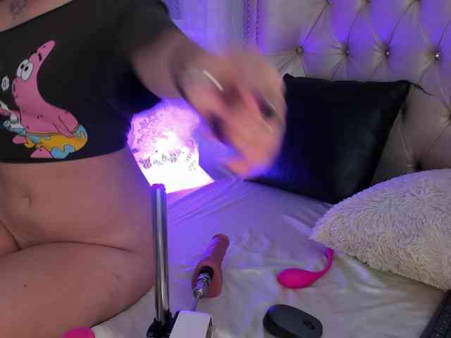 AlexaFoxy18