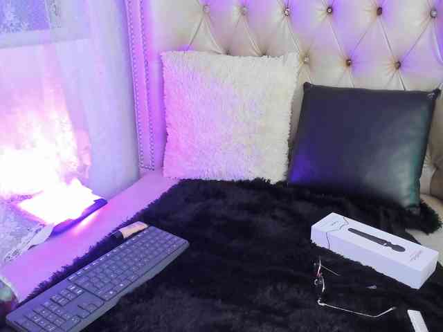 AlexaFoxy18 webcam