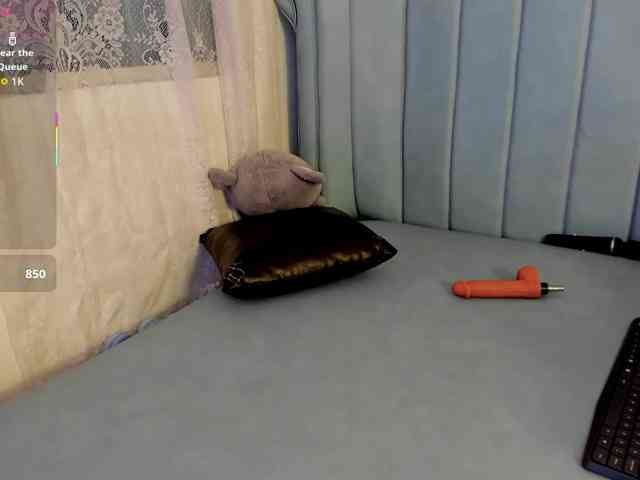 AlexaFoxy18 AlexaFoxy18