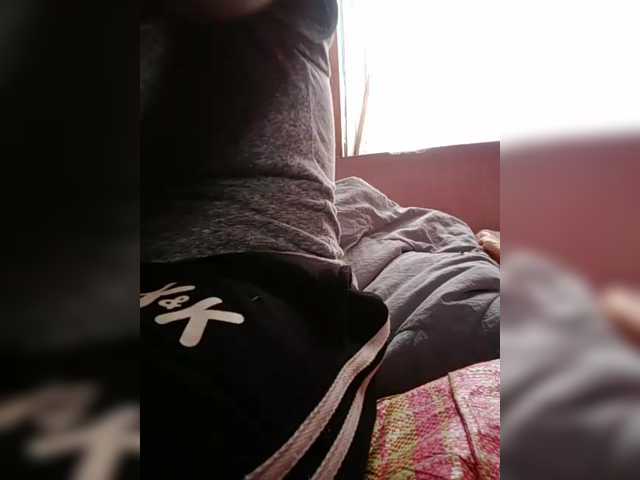 Clarravikuna's BongaCams show and profile