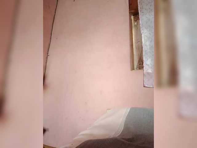 Clarravikuna's BongaCams show and profile