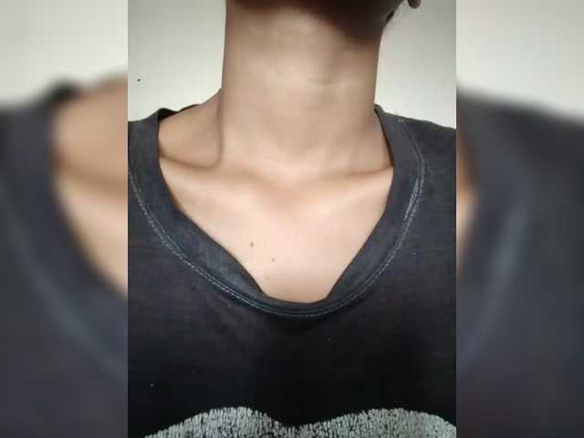 Clarravikuna's BongaCams show and profile