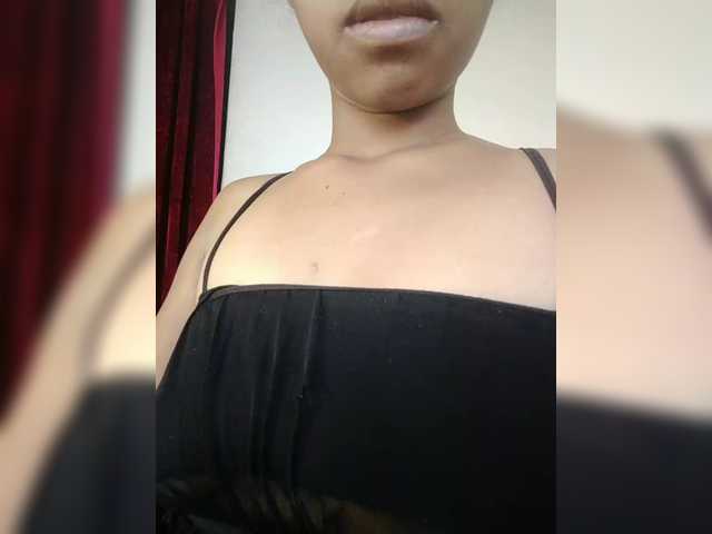 Clarravikuna's BongaCams show and profile