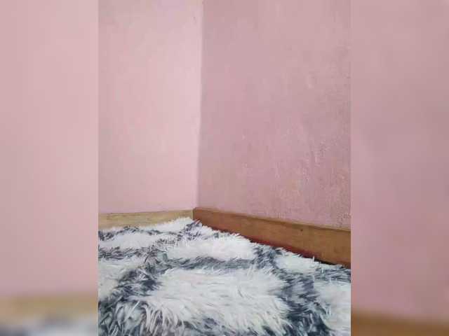 Clarravikuna's BongaCams show and profile