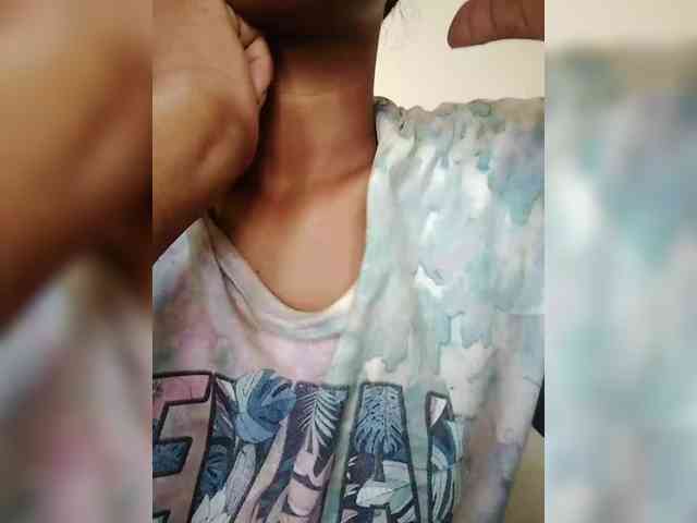 Clarravikuna Live Webcam on BongaCams