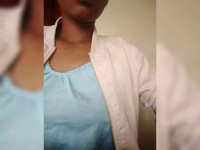 Clarravikuna Live Webcam on BongaCams