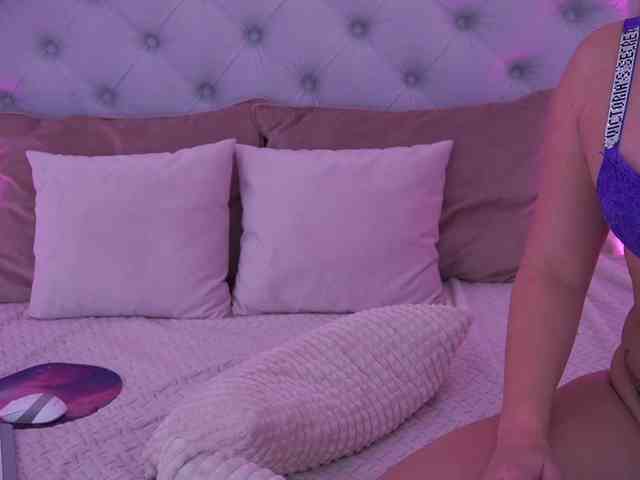 GraceHotDavies GraceHotDavies