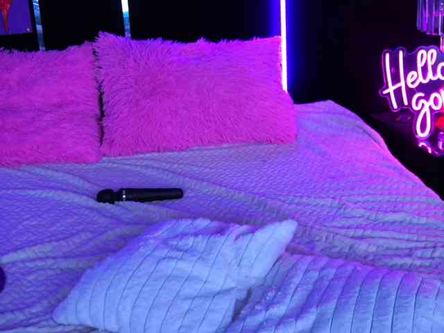 GraceHotDavies GraceHotDavies