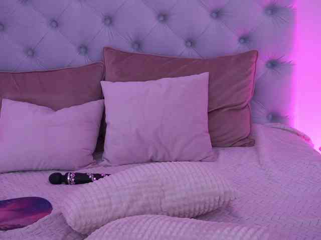 GraceHotDavies GraceHotDavies