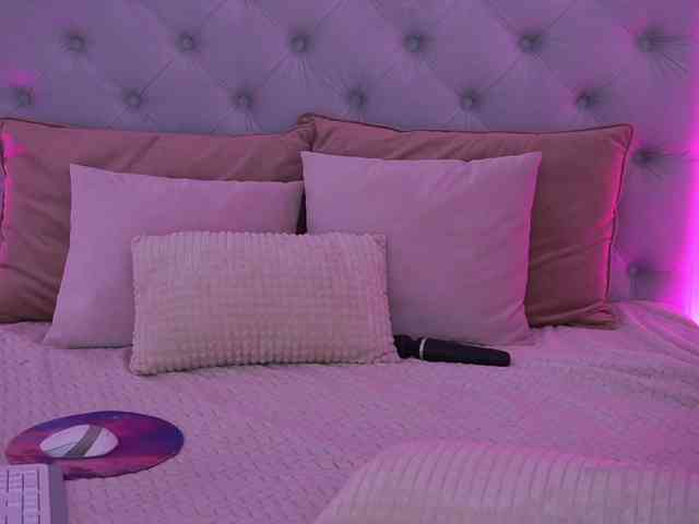 Live Sex Chat with MysticGrace (@GraceHotDavies)