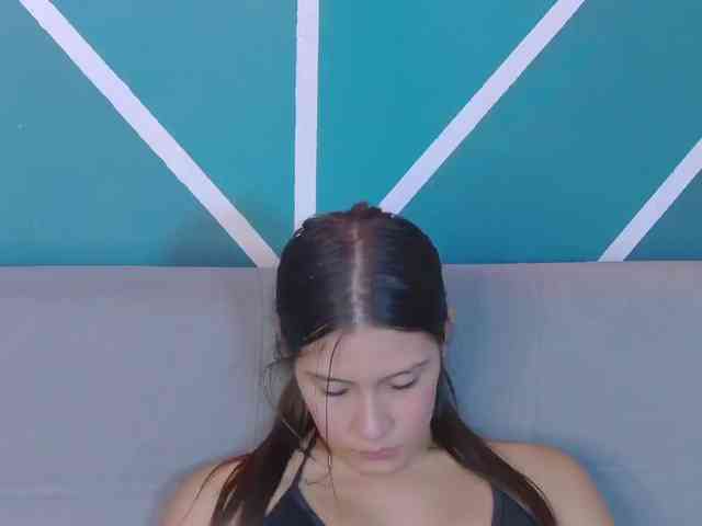 kinkyzoeandema webcam