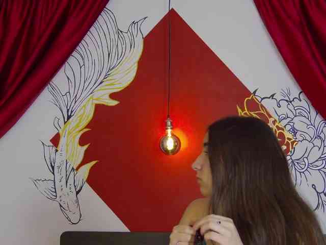 kinkyzoeandema webcam