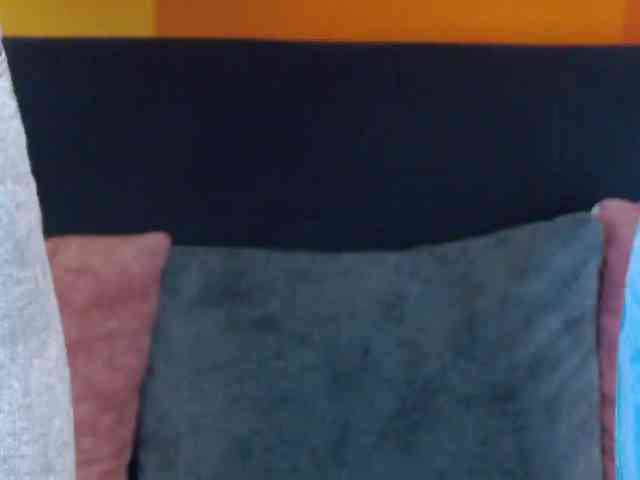 kinkyzoeandema webcam