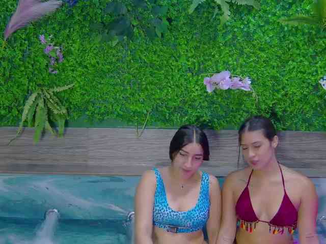 kinkyzoeandema webcam