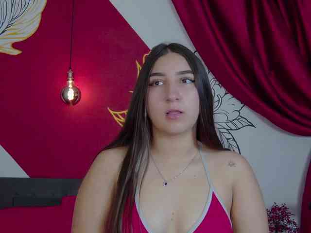 kinkyzoeandema webcam