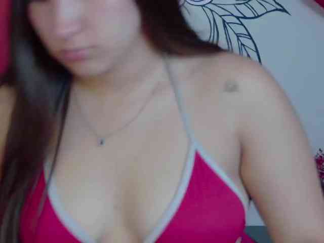 kinkyzoeandema webcam