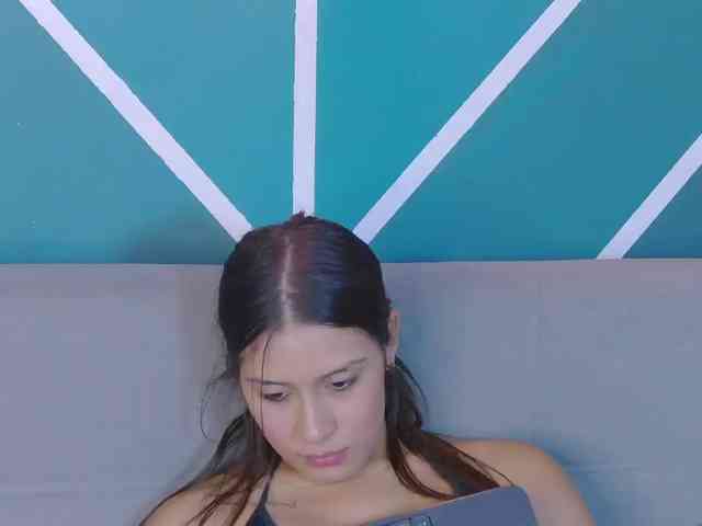 kinkyzoeandema webcam
